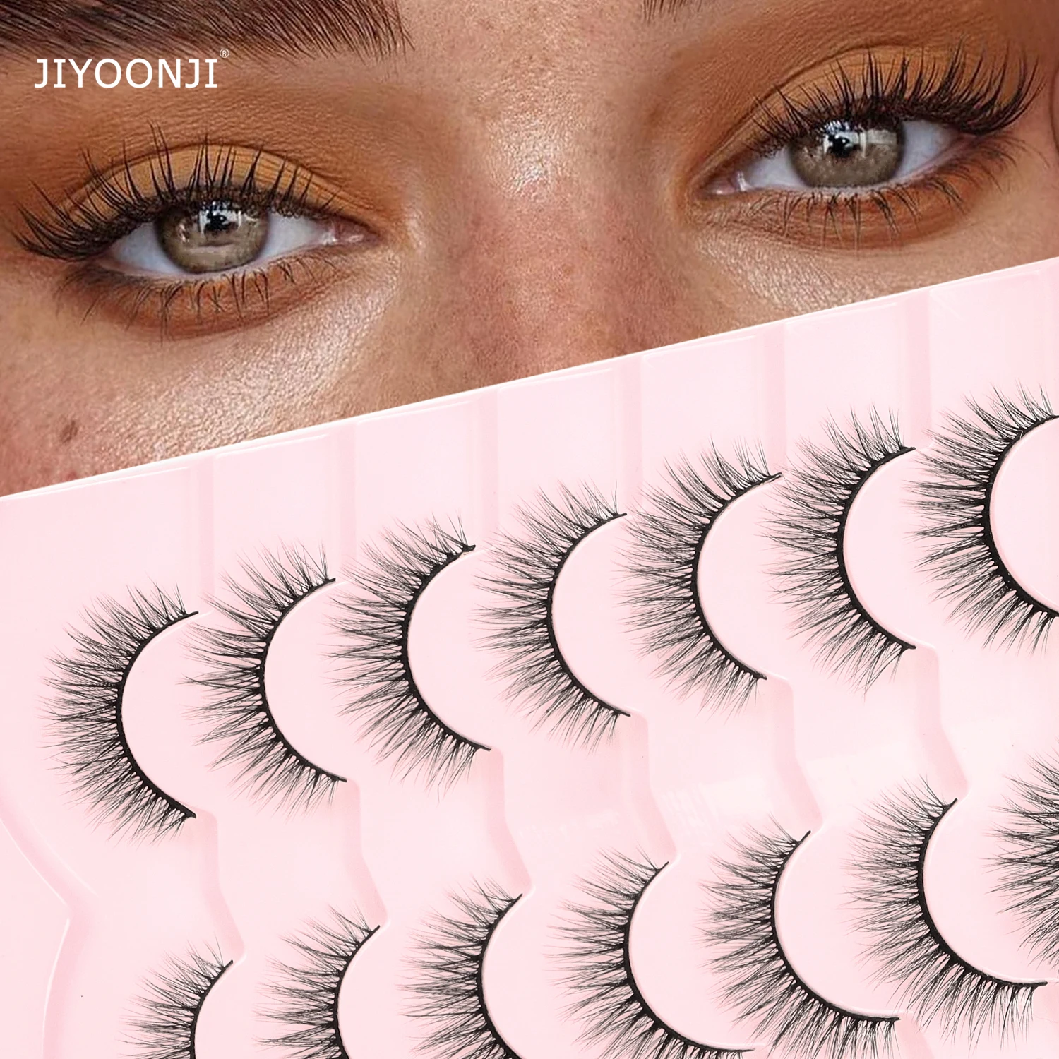 Natürliche künstliche Wimpern, bequem und leicht, mit einem flauschigen schwarzen Stiel und einem Kreuzdesign. 7 Paar Feenwimpern