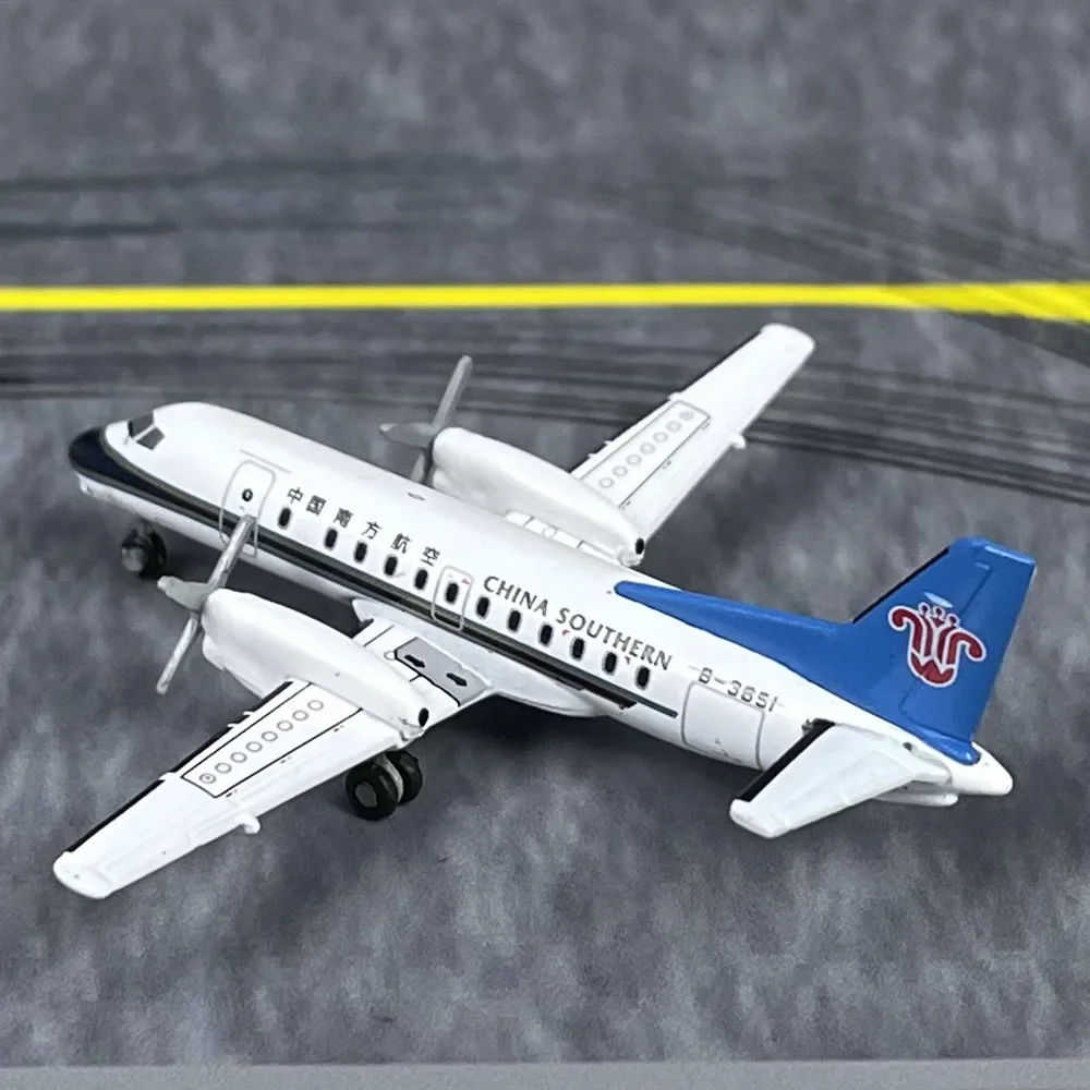 New Diecast 1: 400 Scale Southern Airlines SAAB340 B-3651 Alloy Aircraft Model Finished Emulation Airplane Model Collection Gift