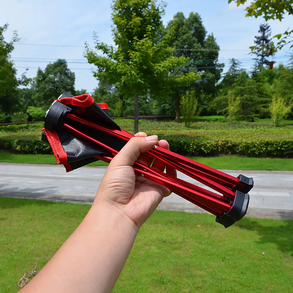 1 個ポータブル折りたたみスツール赤耐久性のあるミニキャンプスツール釣りバーベキュー用シンプルなカラーマッチング使いやすい