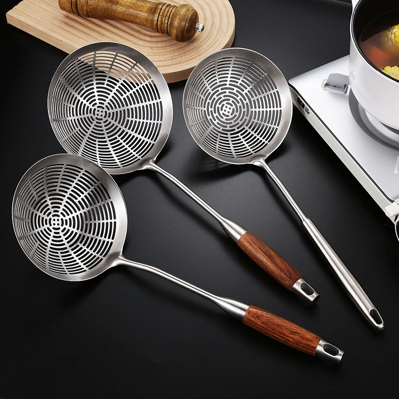 304 Stainless Steel Kitchen Large Colander Wooden Handle Noodles Ladle Strainer Spoon Food Skimmer Filter Cooking Kitchenware