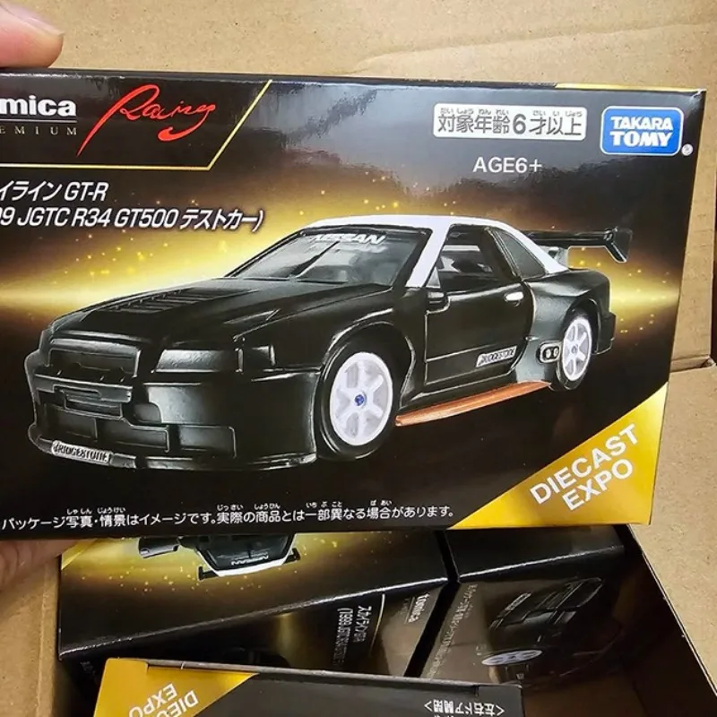 TOMICA Nissan gtr 1999 jgtc gt500 modelo de carro de liga de simulação fundida, brinquedo de presente de festival para meninos, item de exibição colecionável para adultos.