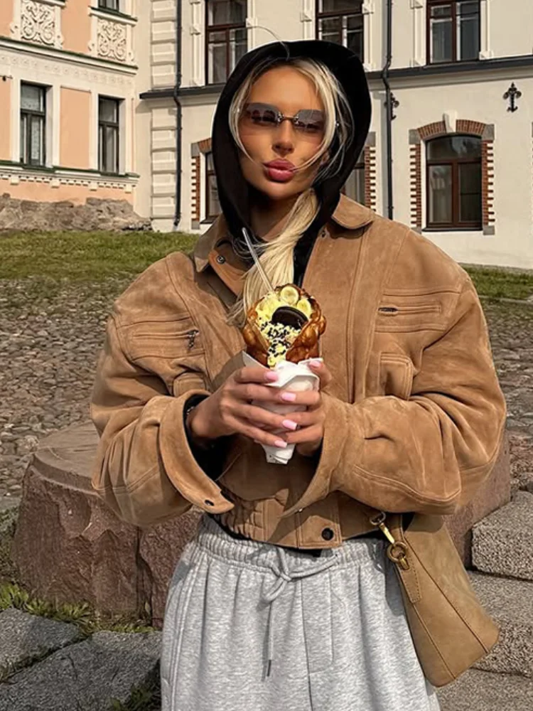 

Укороченная куртка с длинными рукавами и карманами на молнии, осенняя женская модная коричневая короткая замшевая куртка для повседневной носки