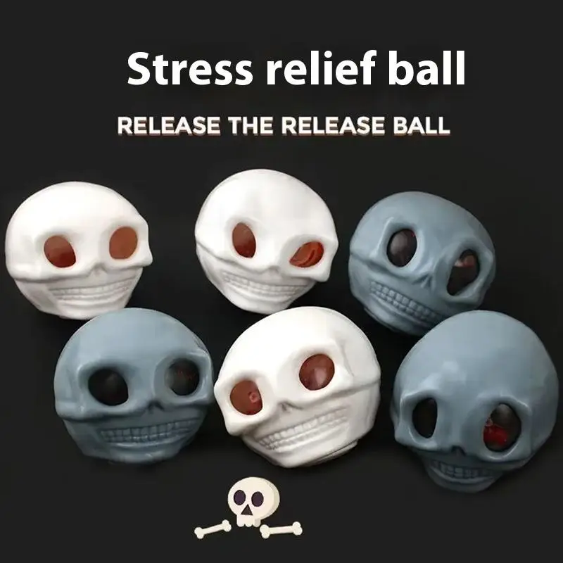 1/2Pcs Squeeze Skulls With Blood And Maggots Halloween Prank Toys Halloween Stress Balls Squeeze Skull Fidget Decompression Toy