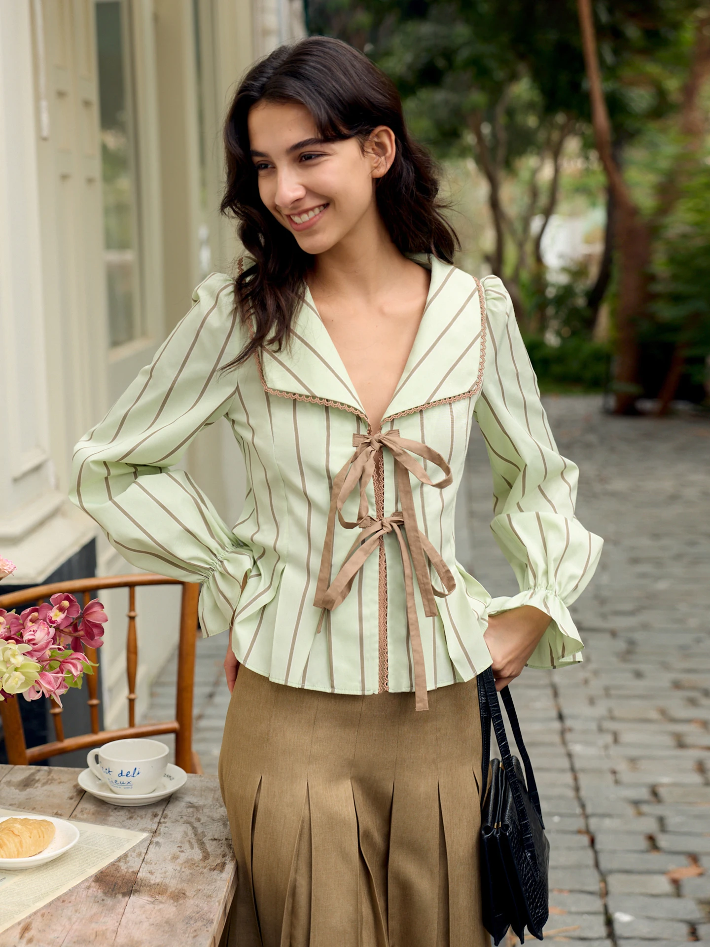 

Женская блузка Dozzease в стиле ретро с воротником Питер Пэн, в полоску, с кружевом, длинными рукавами, весна 2026, свободный крой, дышащий хлопок, повседневный топ