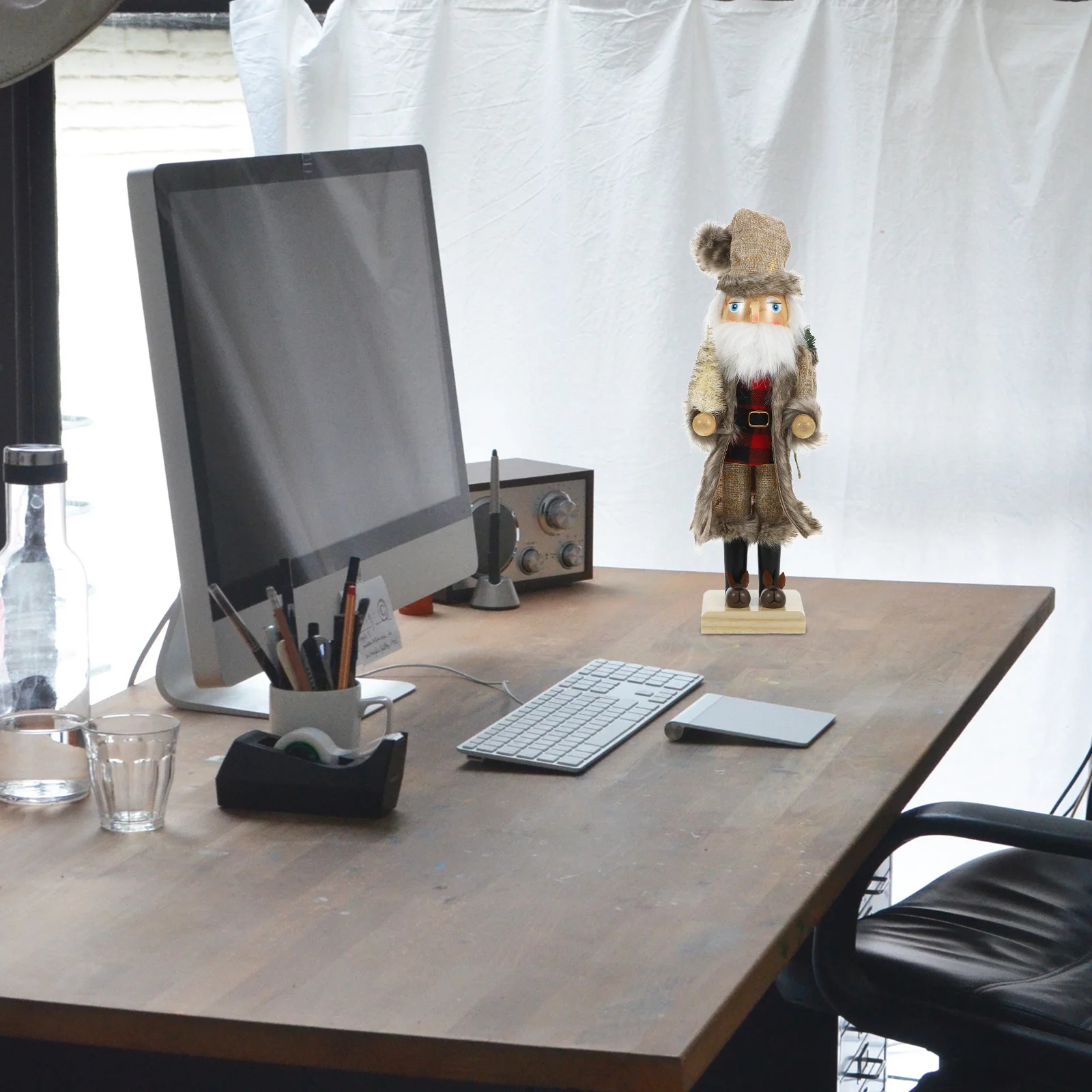 

Wooden Nutcracker Statue Christmas Craft Xmas Table Decoration Holiday Ornament Christmas Decoration Nutcracker Figurine