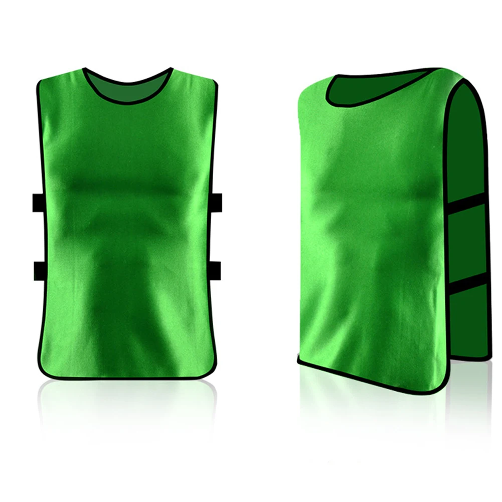 Football Vest Jerseys Fast Drying Lightweight Loose Fitment Polyester Soccer Training 12 Color BIBS Basketball