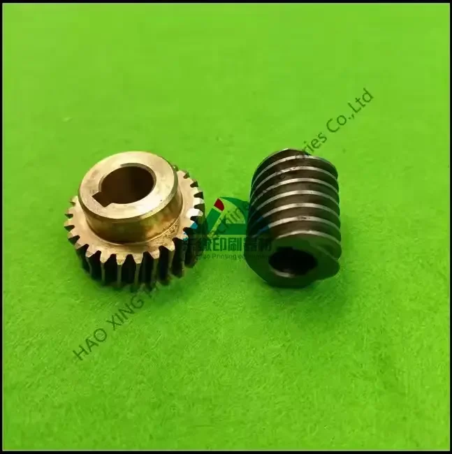 Precision Small Brass Worm Wheel Parts Worm Gear Set for Man Roland R700 Printing Machine Spare Parts