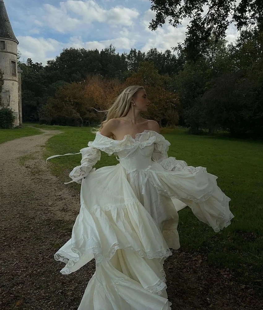 

Customized Sexy taffeta A-Line Off the Shoulder Lace Ruffles Evening Dress High Quality Sweetheart Long Sleeves prom dresses