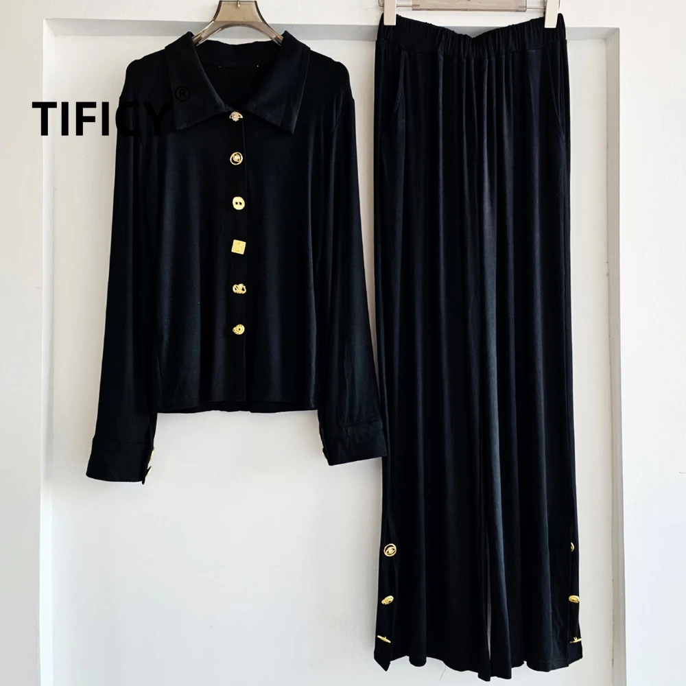 

High Street 2 Pcs Set Light Luxury Metal Buckle Decorative Top Wide Leg Pants Women's Early Spring Casual Fashion Two-piece Set