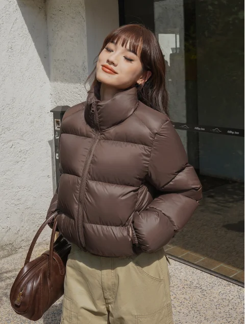 Casaco curto de pelúcia para mulheres, inverno 2023 gola tamanho curto jaqueta puffer, 90% pato branco para baixo, europeu e americano s