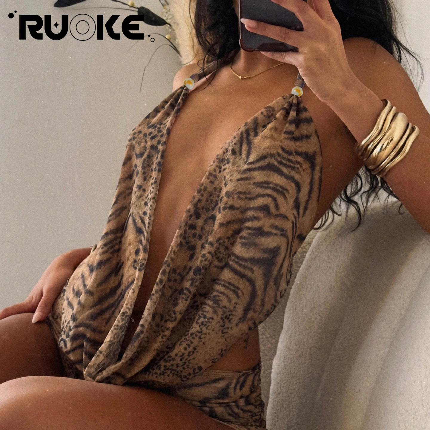 

[RUOKE] Clubwear Sexy Leopard Print 2 Piece Set Women Halter Deep V Top Mini Shorts Outfit Spring Summer Shorts Sets Streetwear