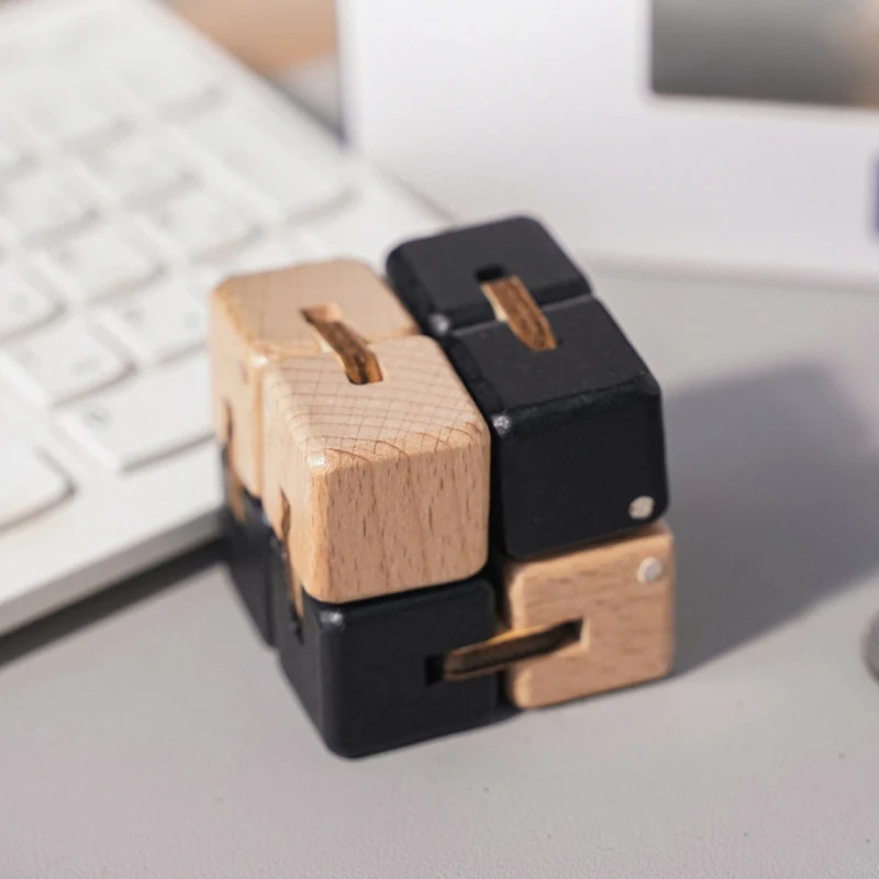 Cubo infinito in legno EDC Giocattoli a mano per autismo Anti-ansia e sollievo dallo stress Giocattoli agitati Bambini Adulti Roba fresca Gadget