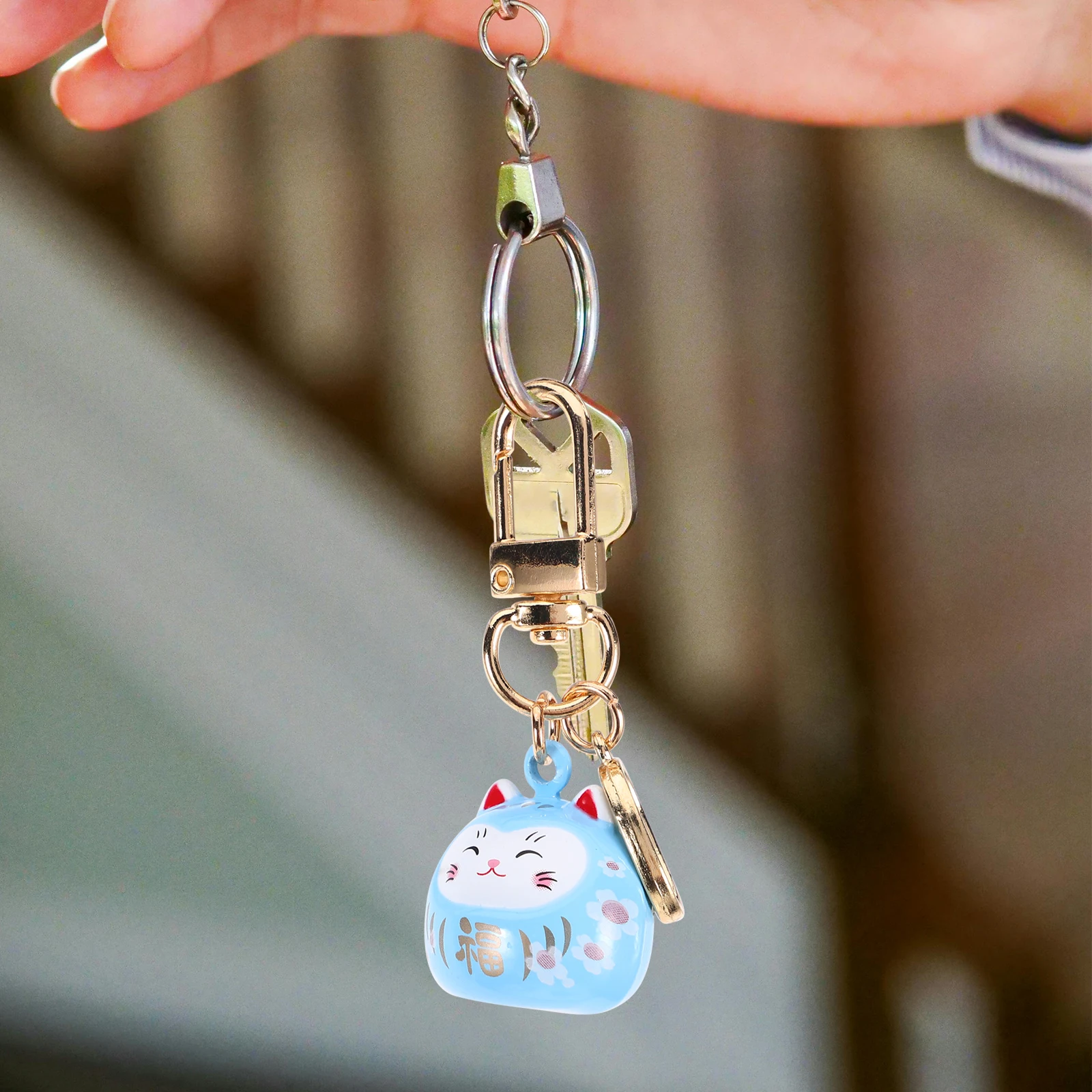 

Lucky Cat Charm Keychain with Bell for Bag Purse Wallet Cartoon Animal Japanese Phone Bells Pendant Accessories Metal