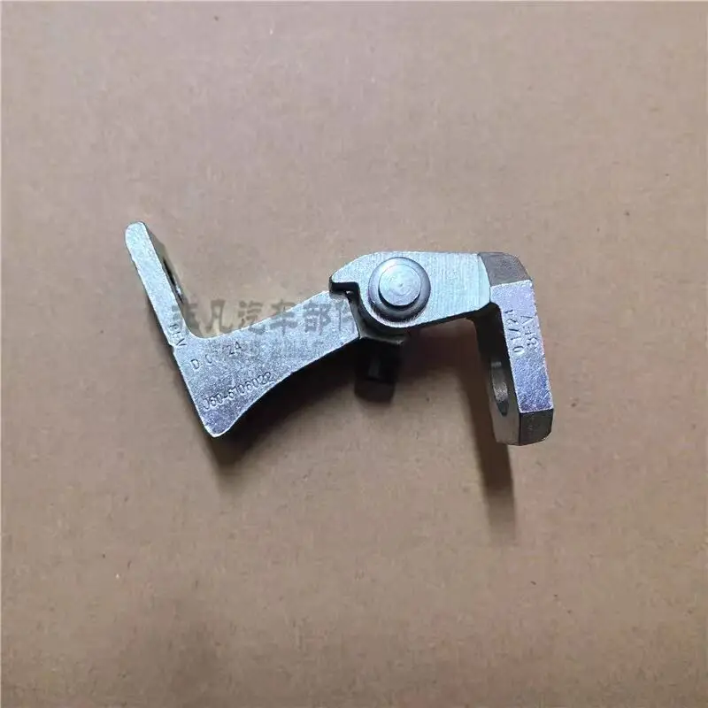 Auto parts High quality for 1 pcs Chery Arrizo 5/GX/EX  and Tiggo 5X/7/8/9 Door Hinge Set - Door Pivot Hinges  Swing Arms