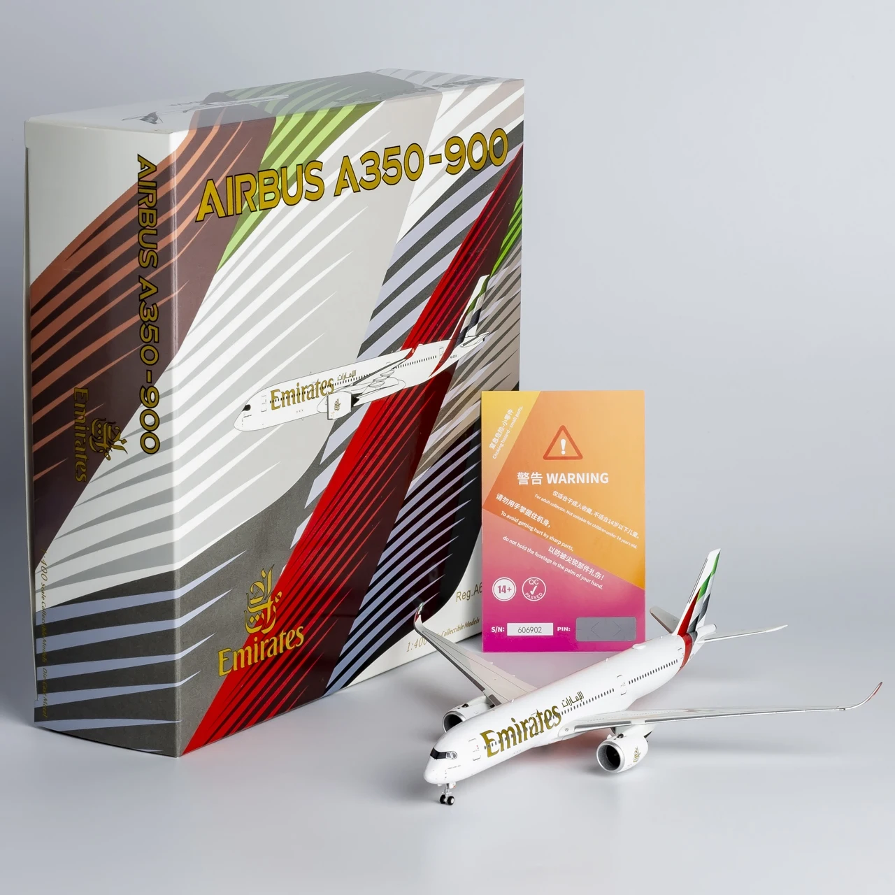 

39072 Коллекционный самолет из сплава в подарок, модель NG 1:400 Emirates Airways Airbus A350-900, литая под давлением модель самолета A6-EXA