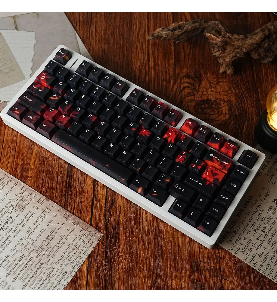 Key caps Maple leaf double engraving Southern light transmission heat sublimation process Pbt original full set of key caps