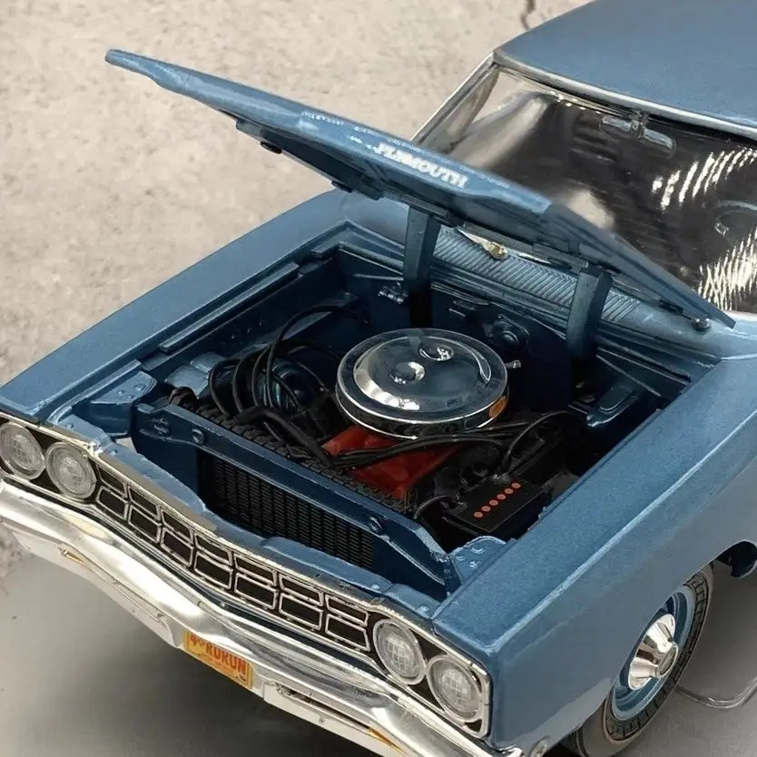 ERTL アントー 1/18 プリムス合金製カーモデル 1968年式プリムス・ロードランナー