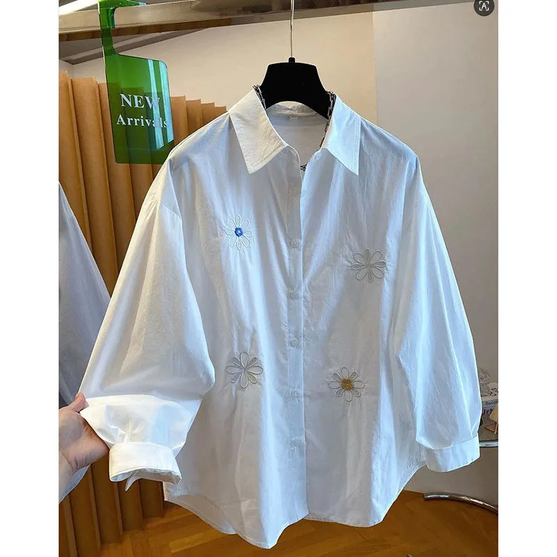 

Модная женская блузка с вышивкой Flower Embroidered 2026: Новинка Весна-Лето 2026, улучшенная модель с длинным рукавом, повседневная, универсальная, для женщин