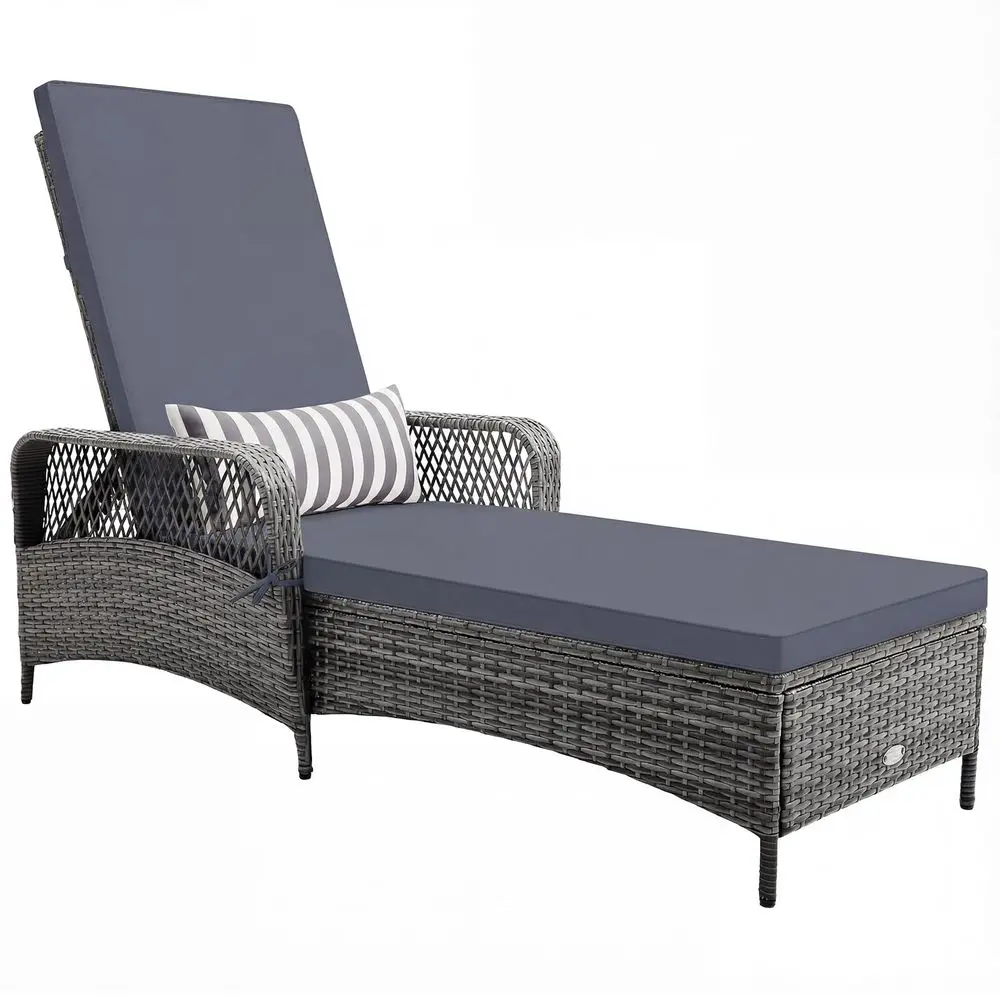 Patio Rattan Chaise Lounge, Outdoor Pe Wicker Sun Lounger W…