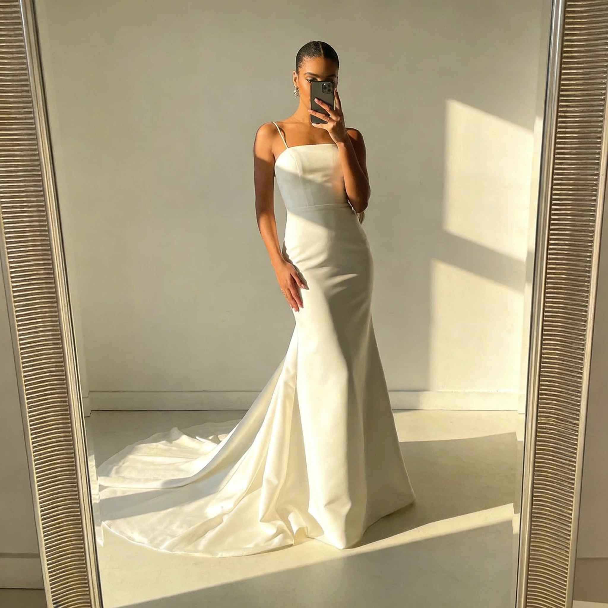 

Modern Simple Satin Bridal Dress Mermaid Square Neck Sleeveless Wedding Gowns for Women Plus Size Custom Made Robe de Mariée