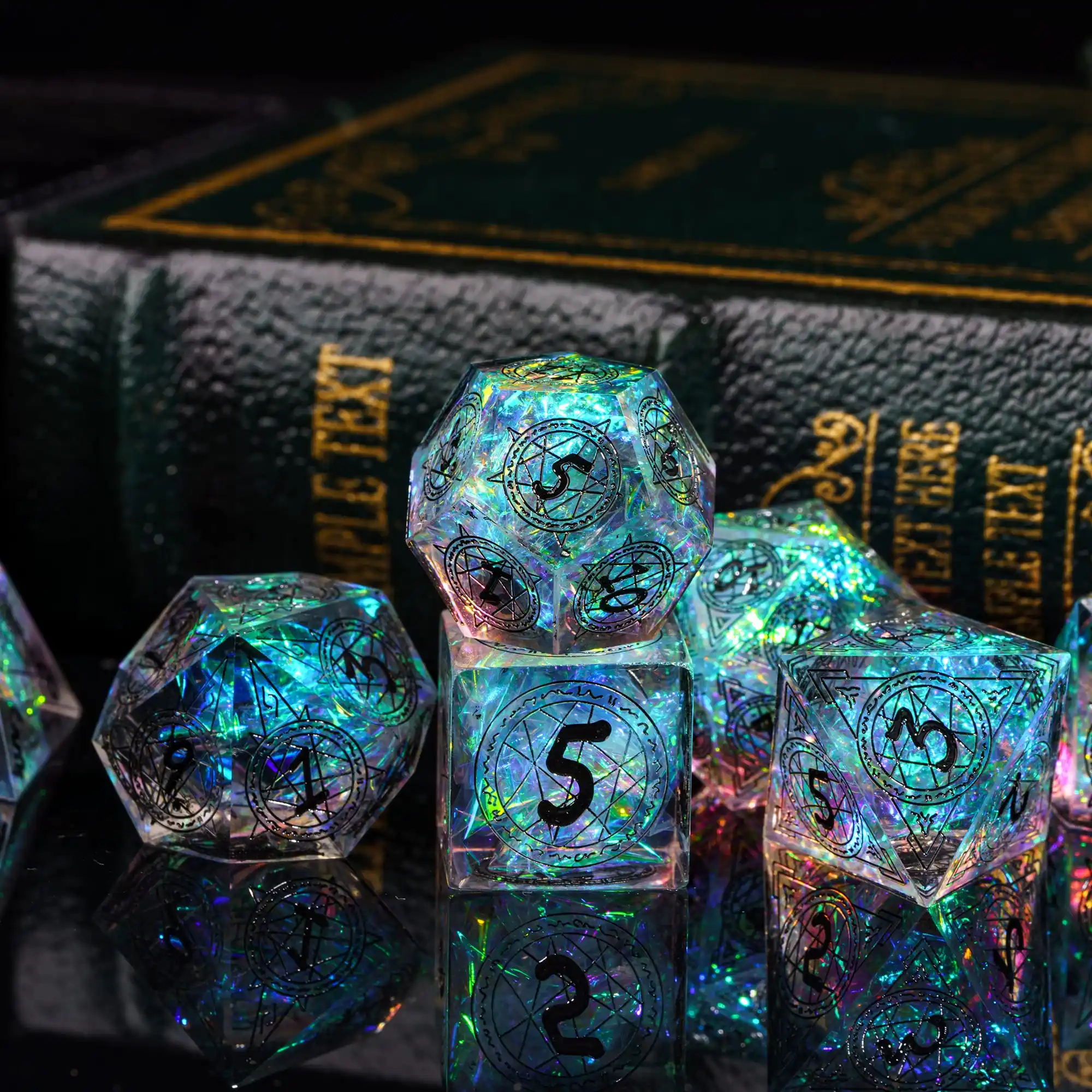 Jeu de dés polyédriques à bords pointus, 7 pièces, design de camp magique, pour jouer à plusieurs styles