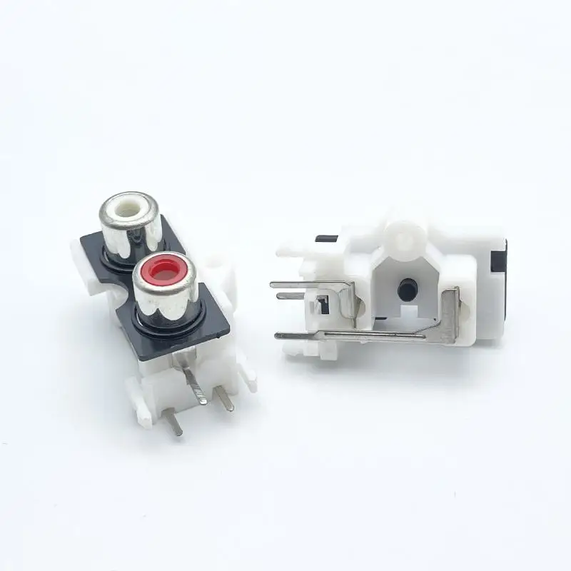 1Pcs 2/4/6Holes Stereo Audio Jack High Quality Golden Connector 90/180 Degree Sealed AV Audio Female Input Socket