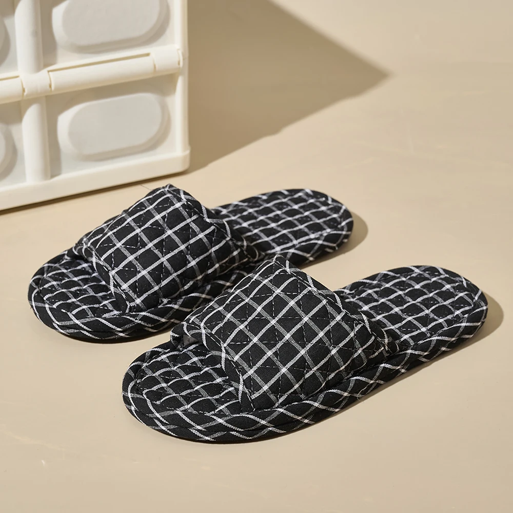 Fashion Men Slippers Lightweight Home Shoes Antislip Soft Fabric Slippers Indoor Home Slippers Plus Size image 4