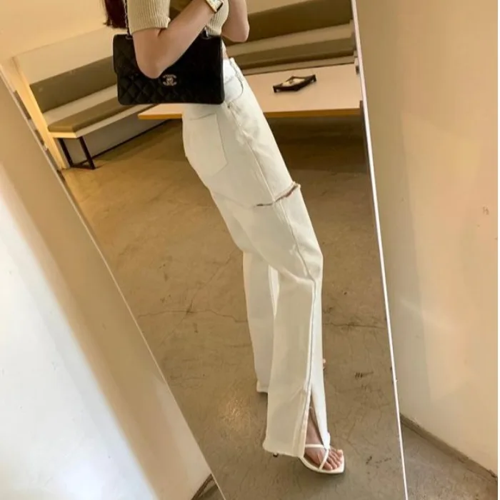 

High Waist Casual Versatile Denim Jeans Summer Season Torn Hole Long Straight Leg Pants for Women 18-24 Years Old