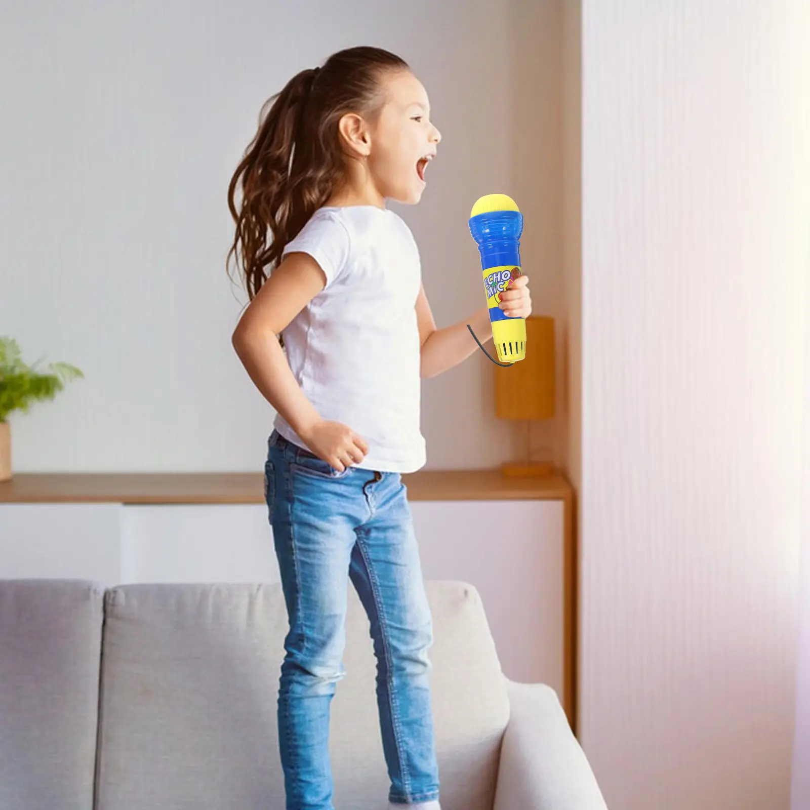 

3Pcs Thickened Plastic Echo Microphone Props Realistic Appearance Creative Design for Children Performance Lip Sync Party Favor