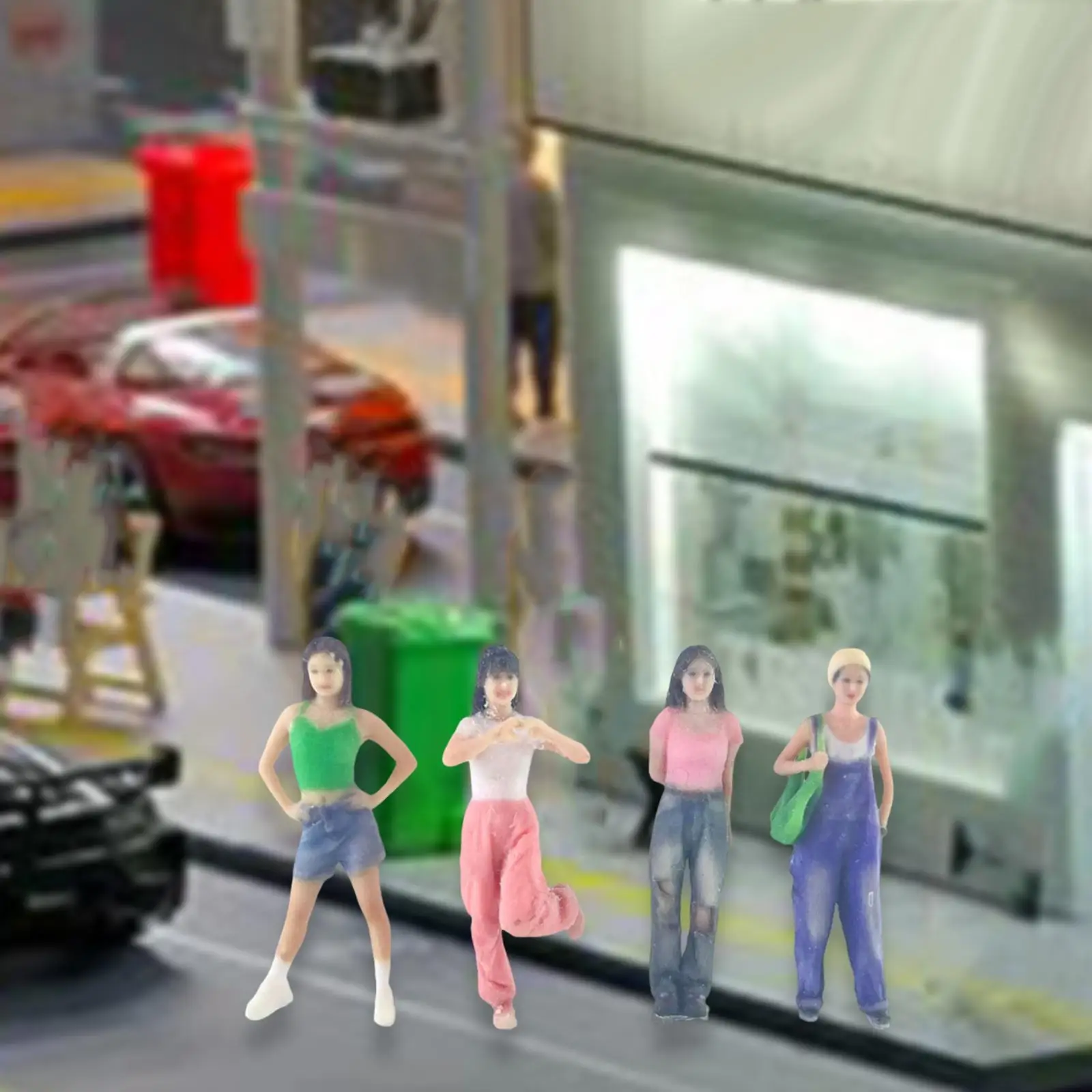 

4 шт. 1/64, фигурки для девочек, коллекция S, манометр, реквизит для фильмов, макет, украшение поезда, архитектурная роспись вручную, фигурка, Декор