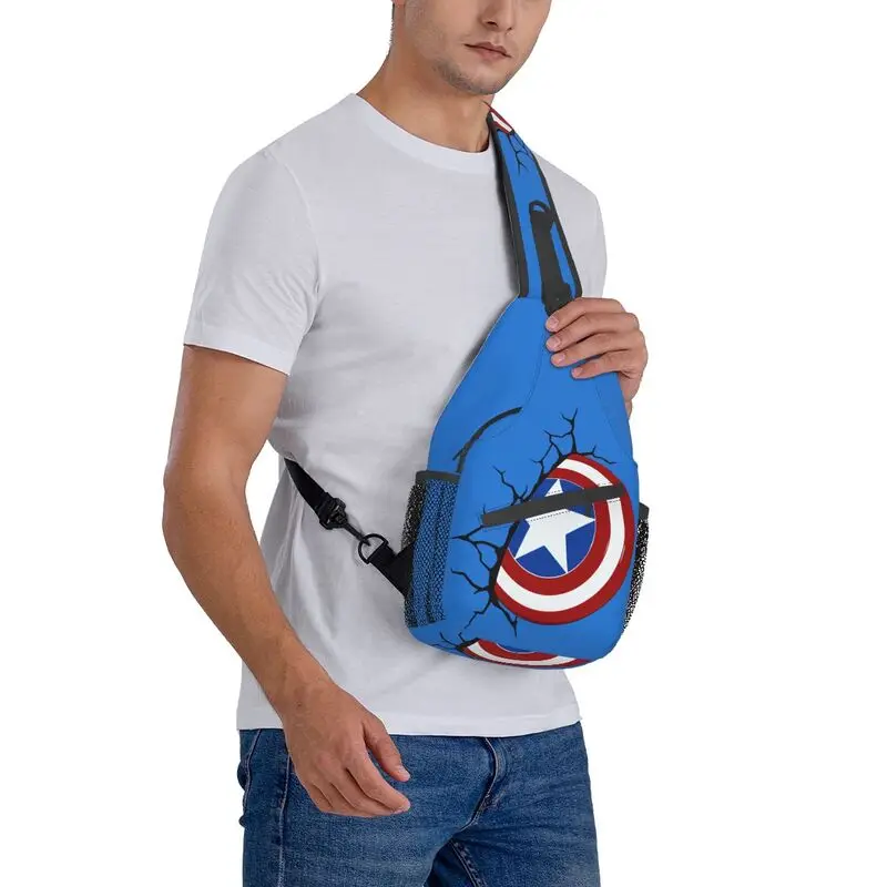 Bolso informal de Capitán América para ciclismo, mochila cruzada de pecho para hombre, mochila de hombro para acampar, mochila de día