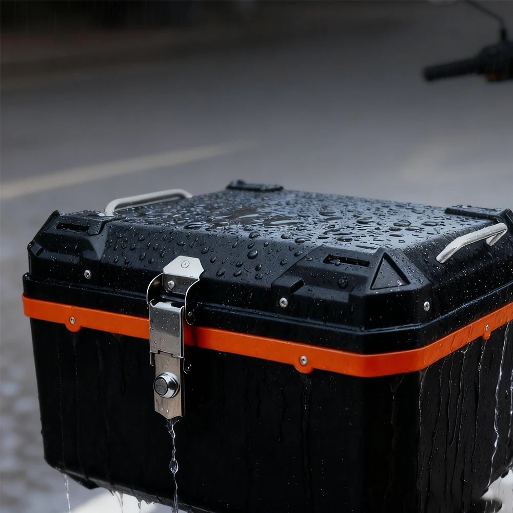 80L سعة كبيرة البلاستيك دراجة نارية مربع خلفي خوذة أداة خلفية حالات مكافحة سرقة قفل مقاوم للماء الأمتعة جذع صندوق تخزين #4