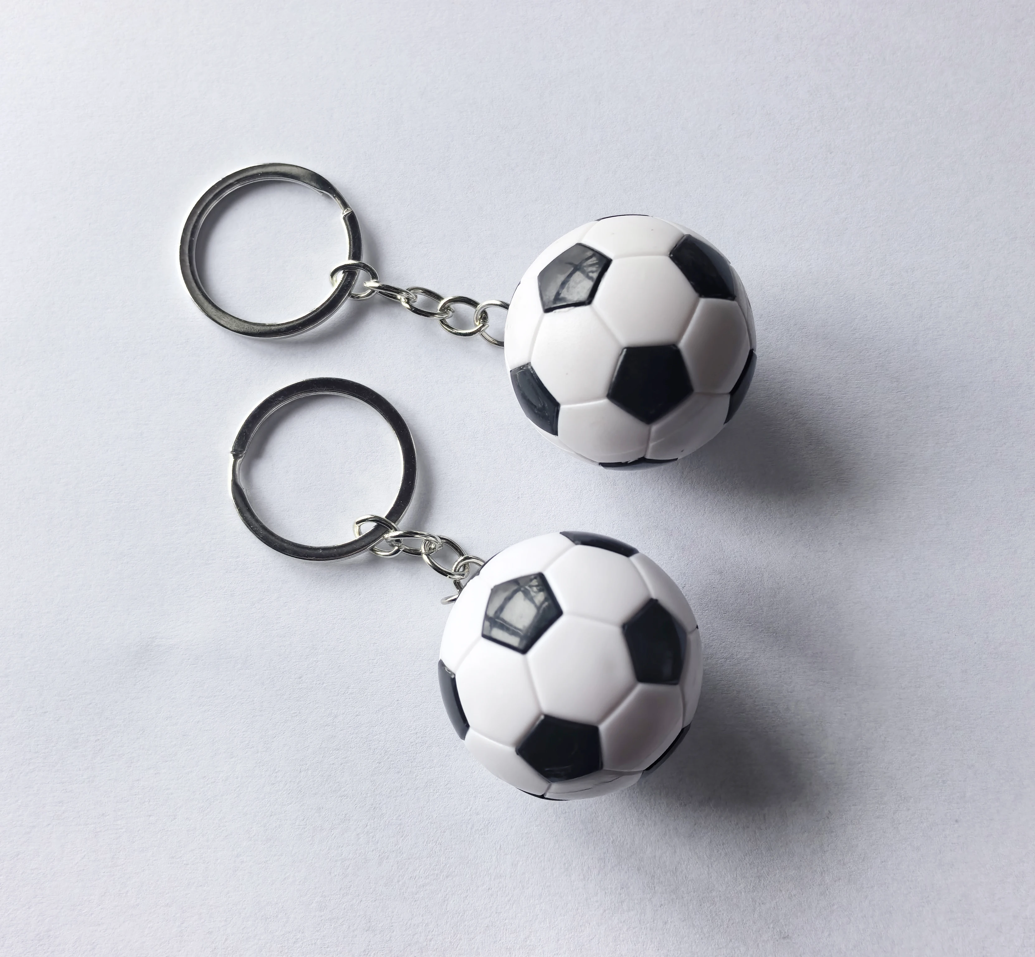 Mini Soccer Ball Keychain 3D Football Acrylic Keyring Sports Fans Bag Backpack Charm Car Key Accessory Gift 2026 Football Gift