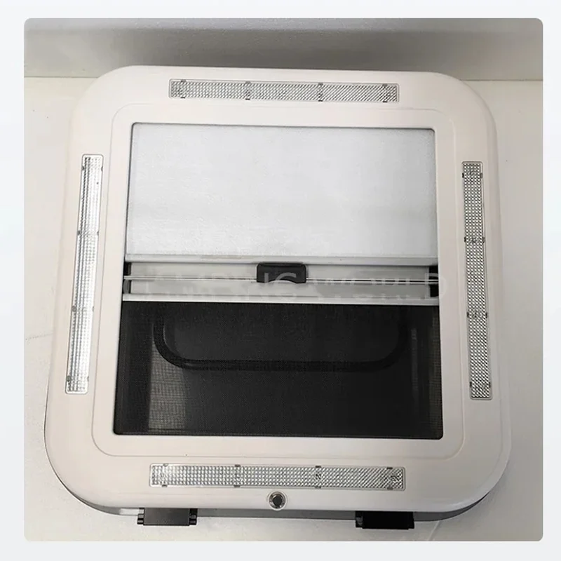 

Camper Trailer RV Accessories 700*500 Mm With Led Light-Anti-Yellowing High Quality Circle Car Skylight Car Window