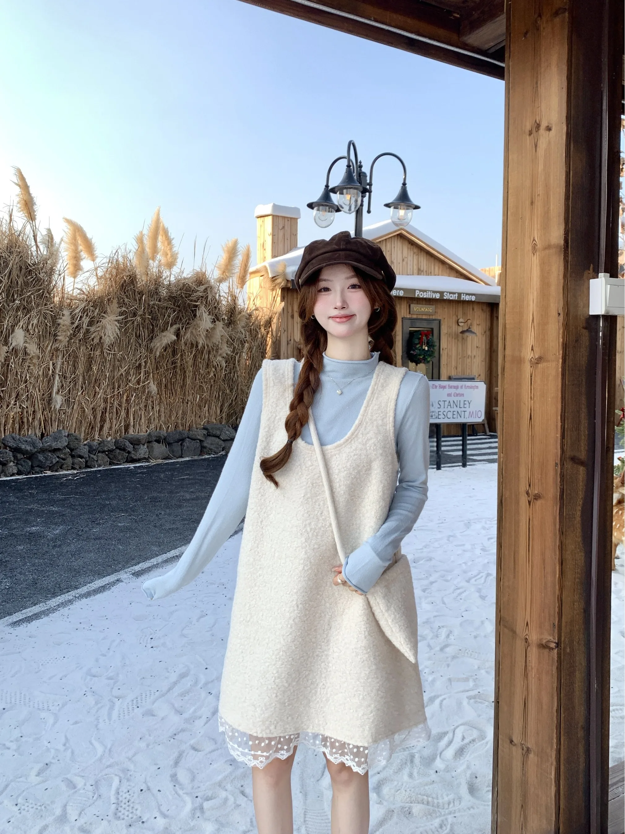 Suéter de punto para mujer Dr con empalme de encaje, corte holgado, ropa informal de otoño, conjunto de falda acampanada de longitud media