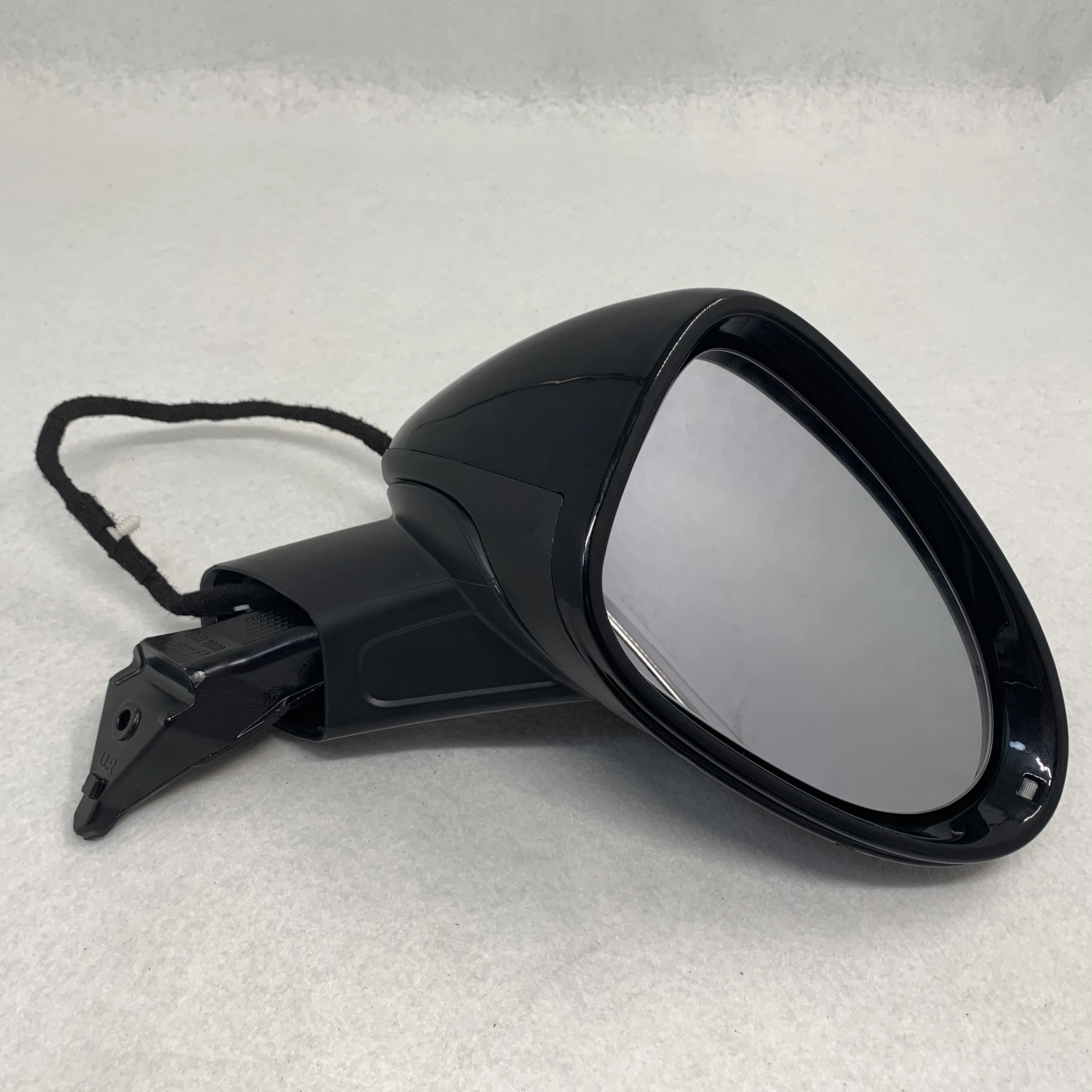 New Listing Car body kit Outside Rearview Mirror Turn Signal Light Side Mirror For Porsche Macan