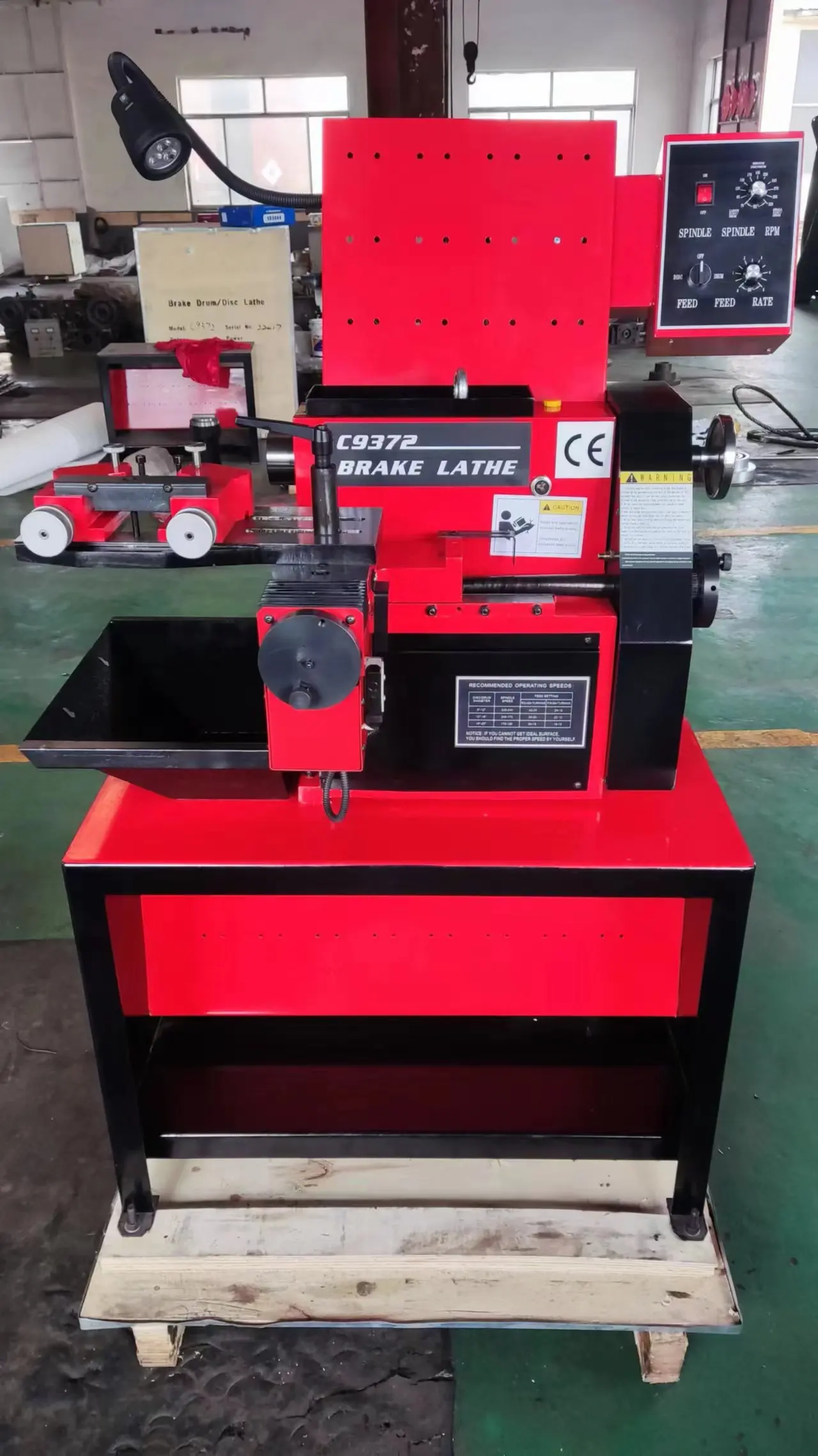 C9372 High Quality Auto Maintenance Brake Drum/Disc Cutting Lathe Machine for Repair