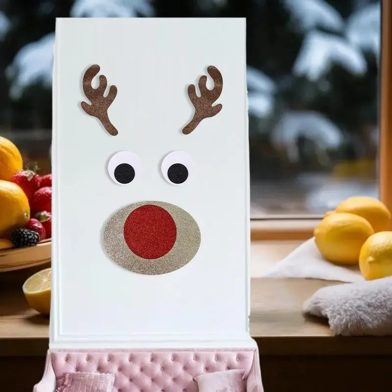 زخارف موسمية مع ملصقات قماشية لباد على طابع عيد الميلاد لسانتا ورجل الثلج والأيائل للنوافذ والأبواب