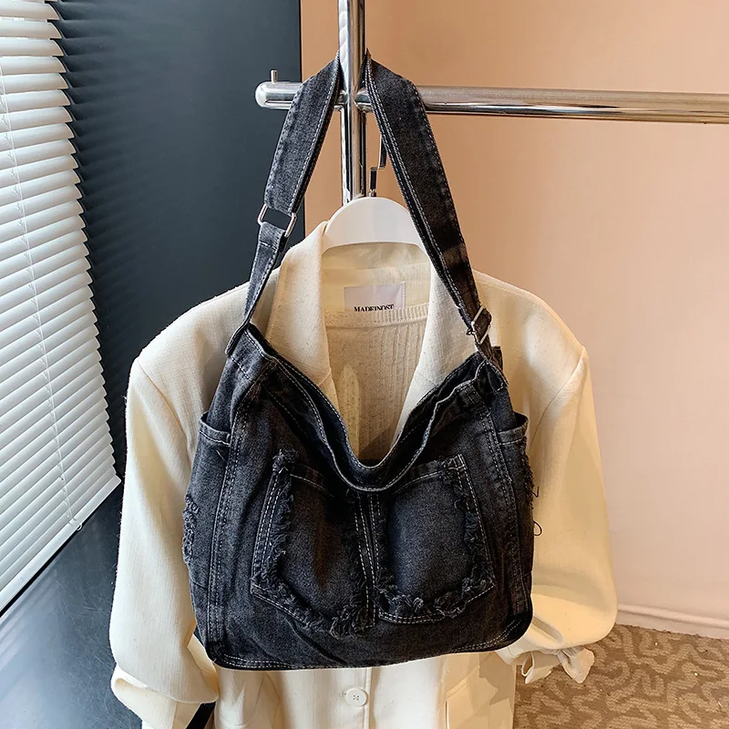 Women's Frayed Denim Hobo Bag, Large Capacity Distressed Jean Shoulder Tote with Adjustable Strap, Casual Streetwear