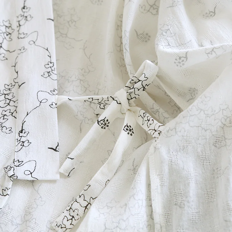 2026 اليابانية الجديدة الربيع/الصيف الرجال النوم رداء 100% القطن الشاش كيمونو رداء عرق البخار ساونا الاستحمام رداء المنزل امرأة