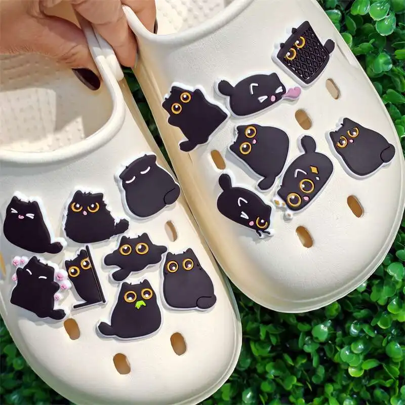 Nieuwe 1-15 stuks Schattige Zwarte Kat PVC Sandalen Schoenbedels Accessoires Tuin Gat Slippers Decoraties Kinderen Verjaardagsfeestje Present