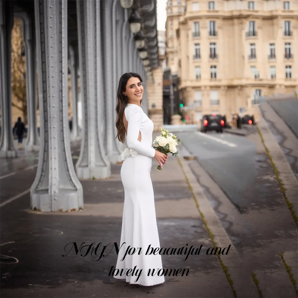 

NFYN White Fitted Prom Dresses O Neck Celebrity Dresses Backless Women's Evening Dresses with Floral Formal Gown Customized