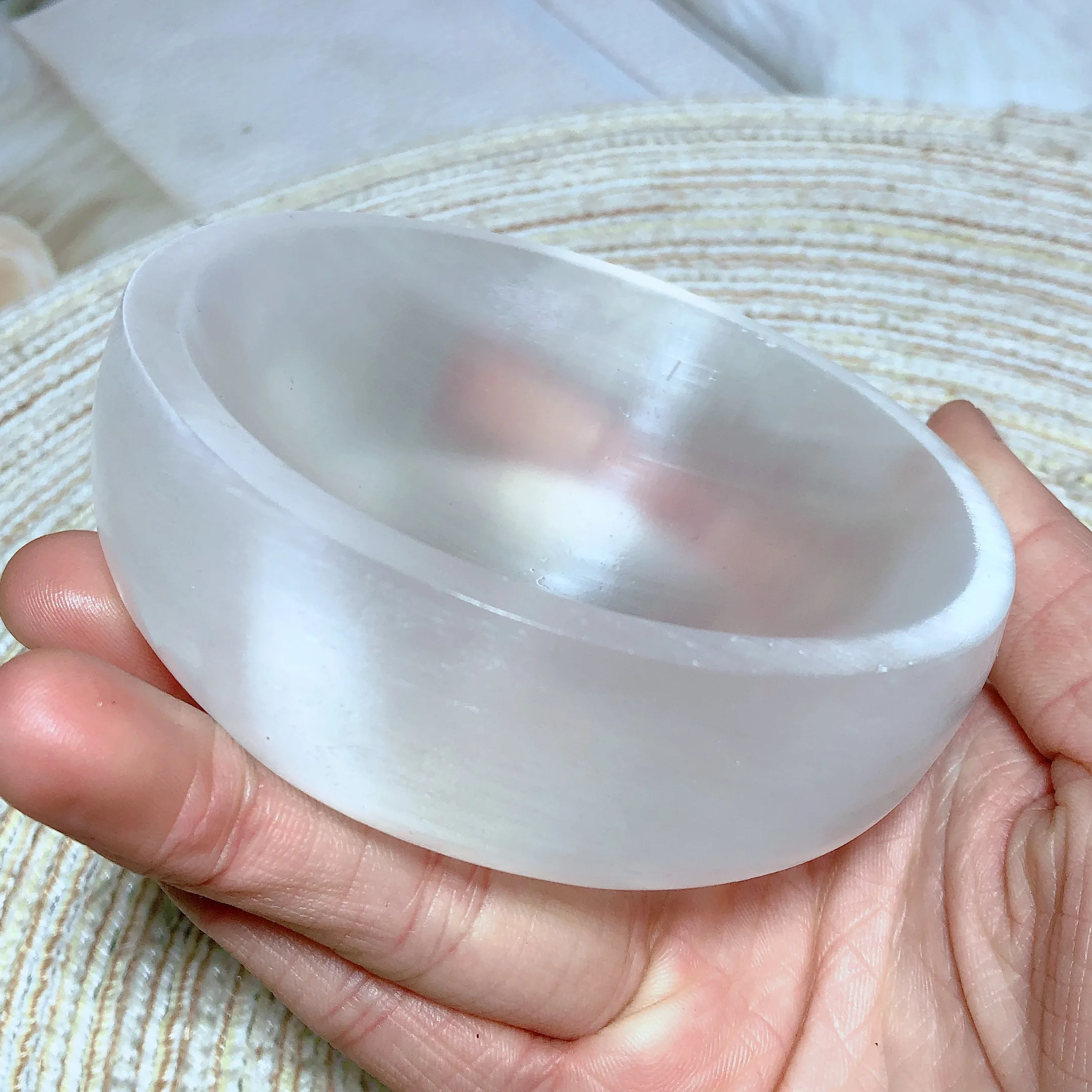 Natural Crystals Selenite Bowl Purification Raw Clear Gemstones Home Decorations Room Decor Mineral