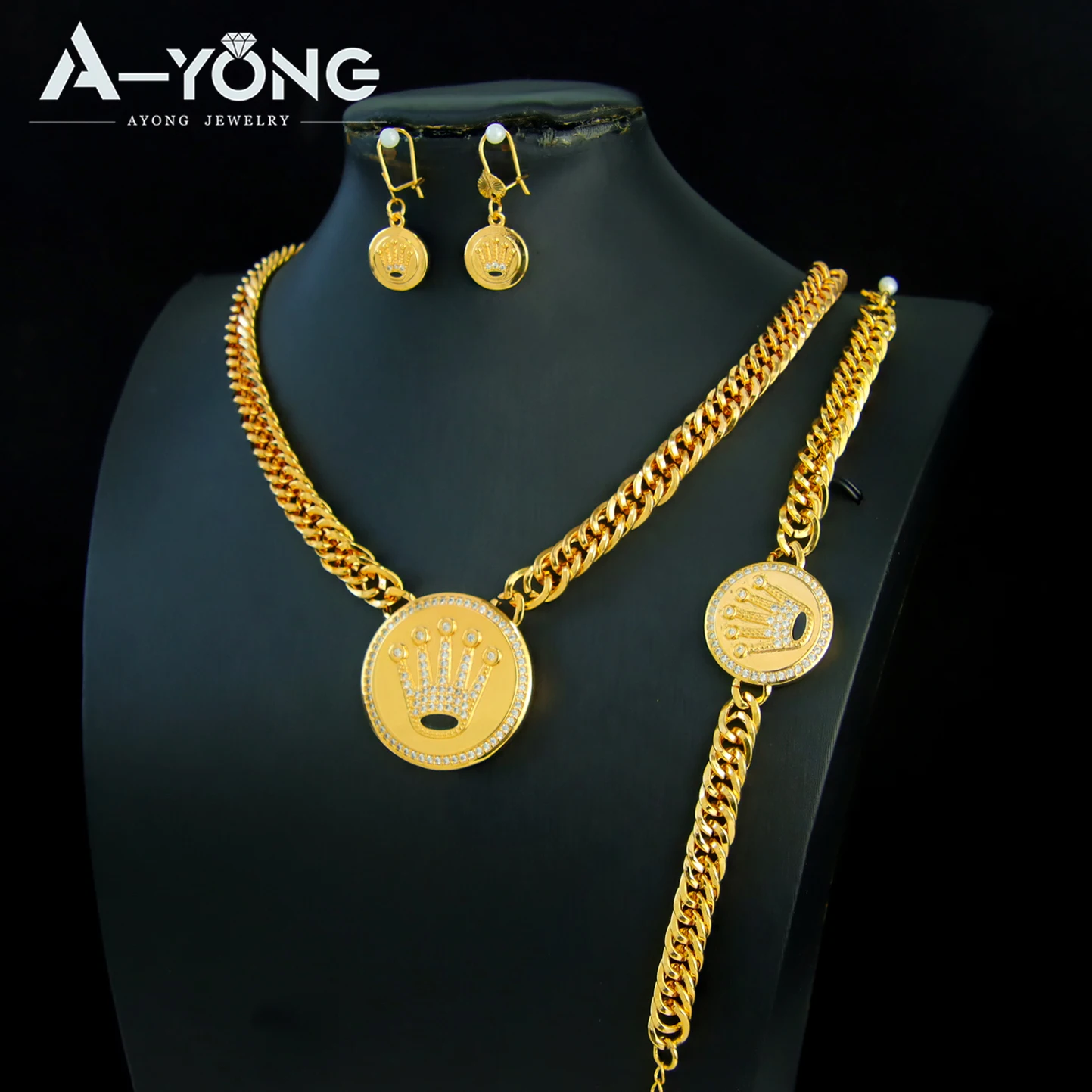 Luxury Dubai Gold Color Necklace Set 21k Gold Plated Italian Fashion Cuban Chokers Saudi Women Event Party Jewelry