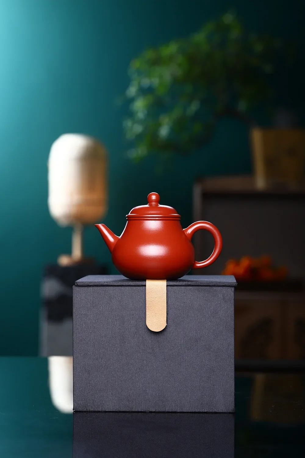 Yixing Handcrafted Shuiping Shape Zisha Teapot, Private‑Stored Authentic Zisha Clay, Classic Kung Fu Tea Utensil for Home Tea