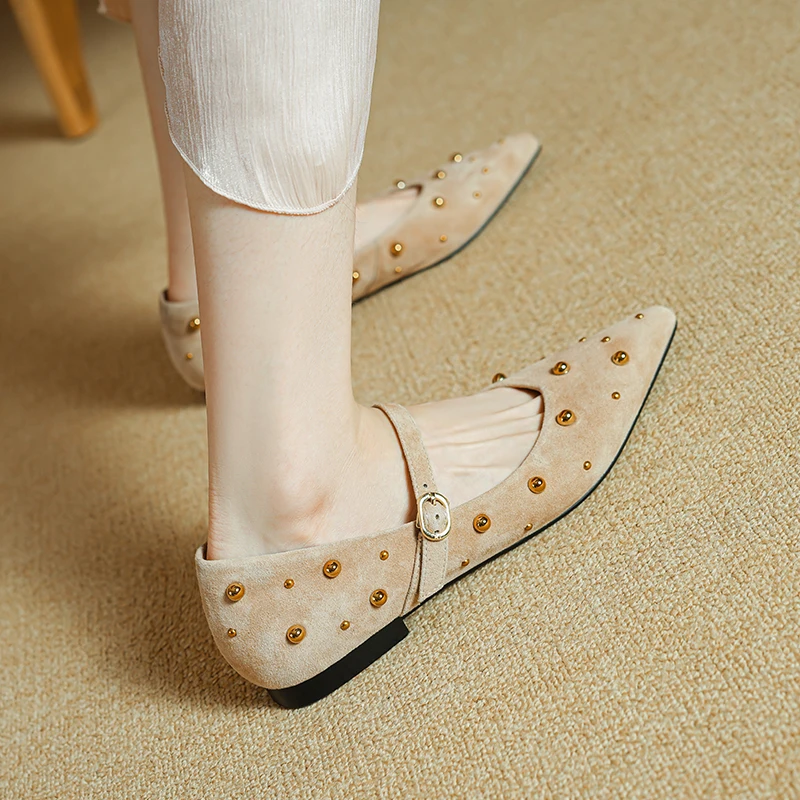 

Handmade Genuine Leather Rivet Low Heels Pointed Toe Elegant Office Women Shoes Flat Casual Shoes Rivet