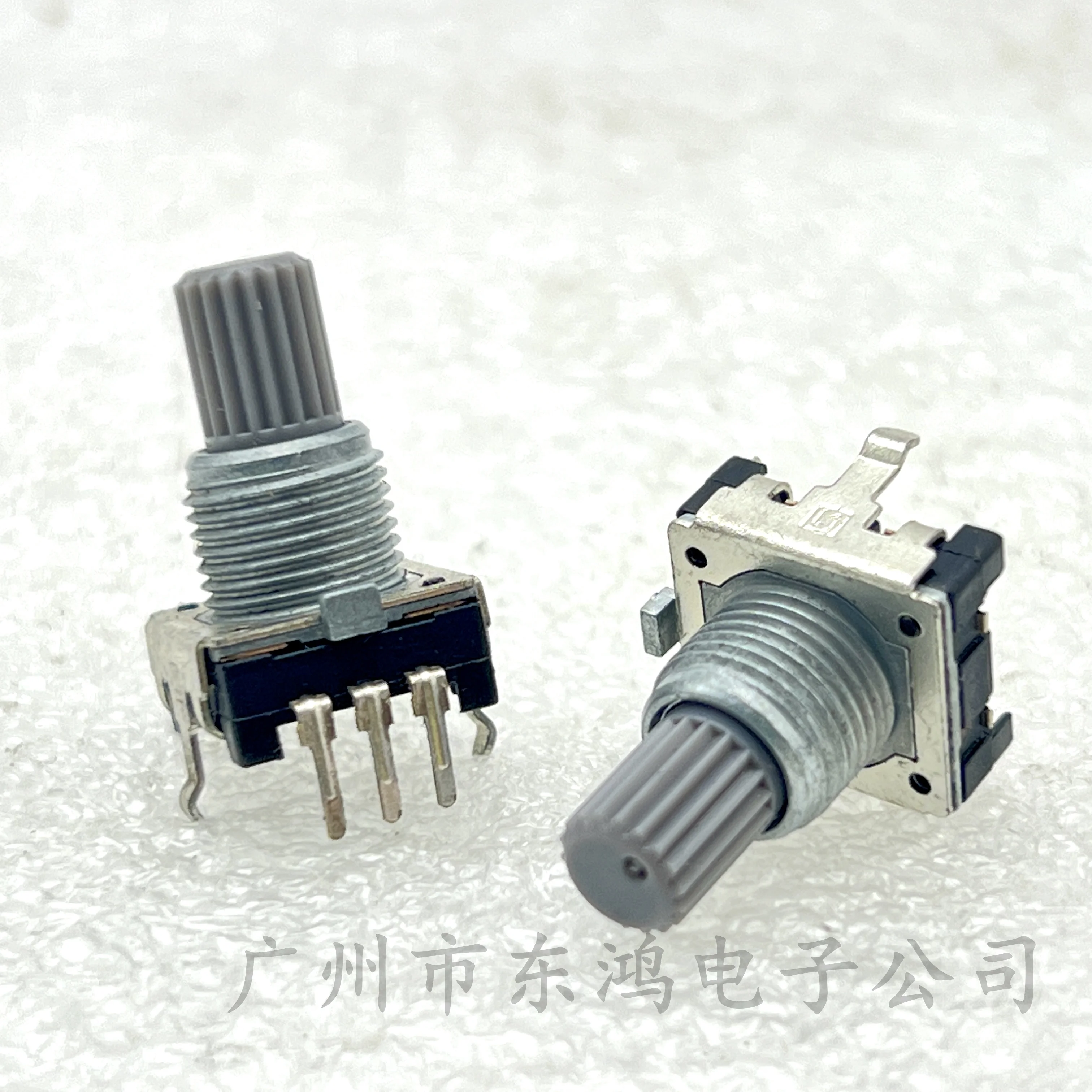 1 PCS EC11 encoder 360 degree rotation 30 positioning 15 pulse shaft length 15mm