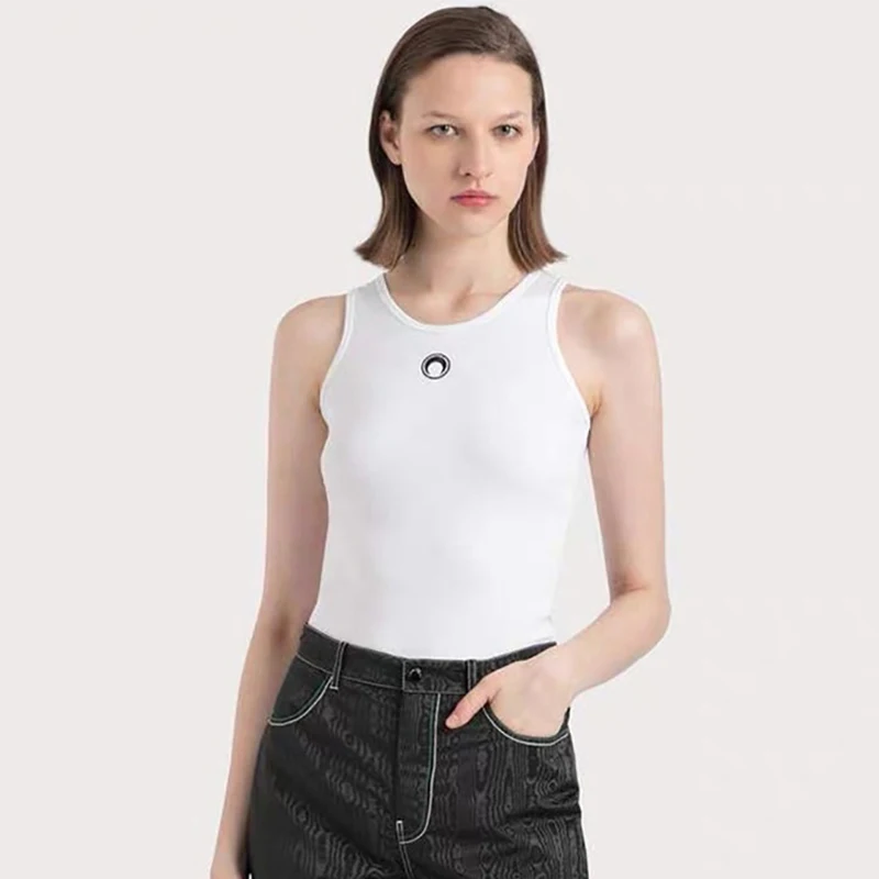 توب نسائي قطني خالص بتصميم القمر، ضيق ومريح، بفتحات أكمام مضلعة، بأسلوب ملابس العمل، قطعة واحدة بطول عادي وألوان أساسية