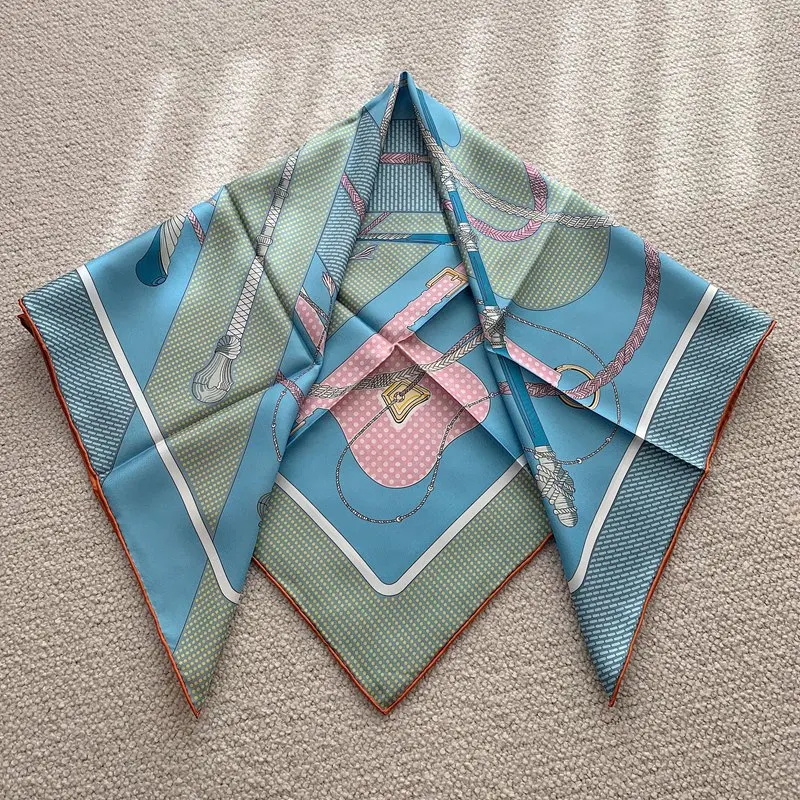 

18mm 100% Real Silk Scarf Foulard Shawl Double-Sided Prints Womens Luxury Bandana Scarves Neckerchief 88*88cm