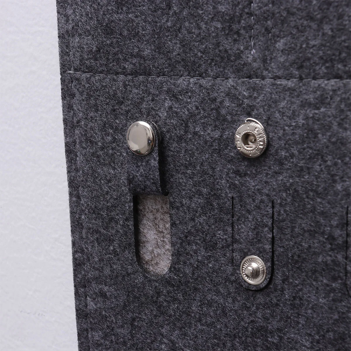 

1Pcs Sunglasses Storage Hanging Bag Organizer Grey Multipurpose Compartments Wall Jewelry Felt Organizer Sunglasses Holder